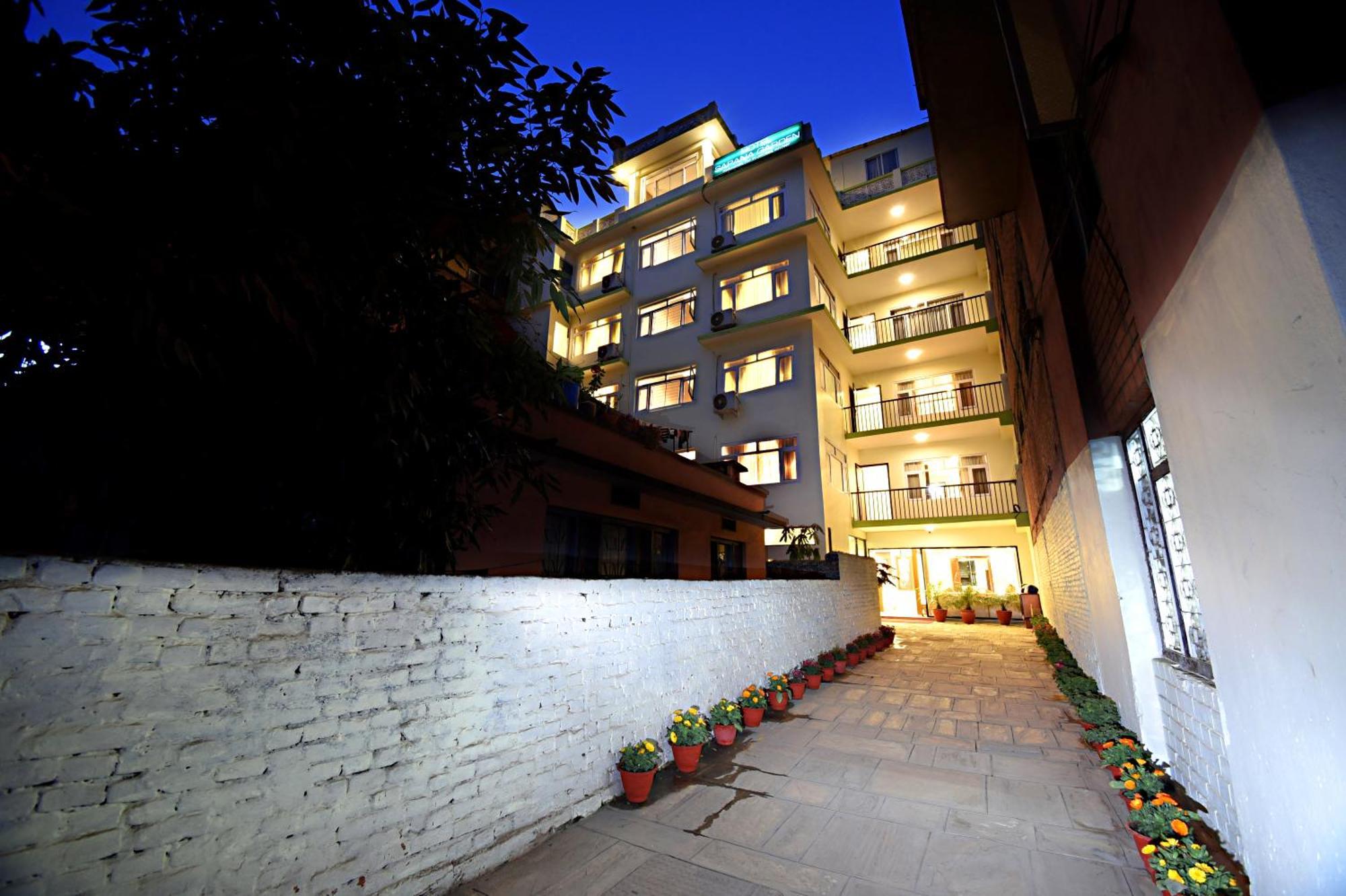 Hotel Sapana Garden Thamel Катманду Екстер'єр фото