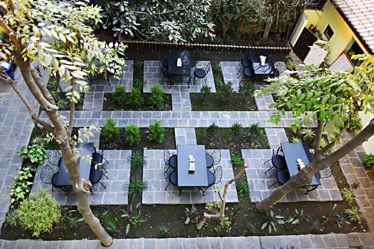 Hotel Sapana Garden Thamel Катманду Екстер'єр фото