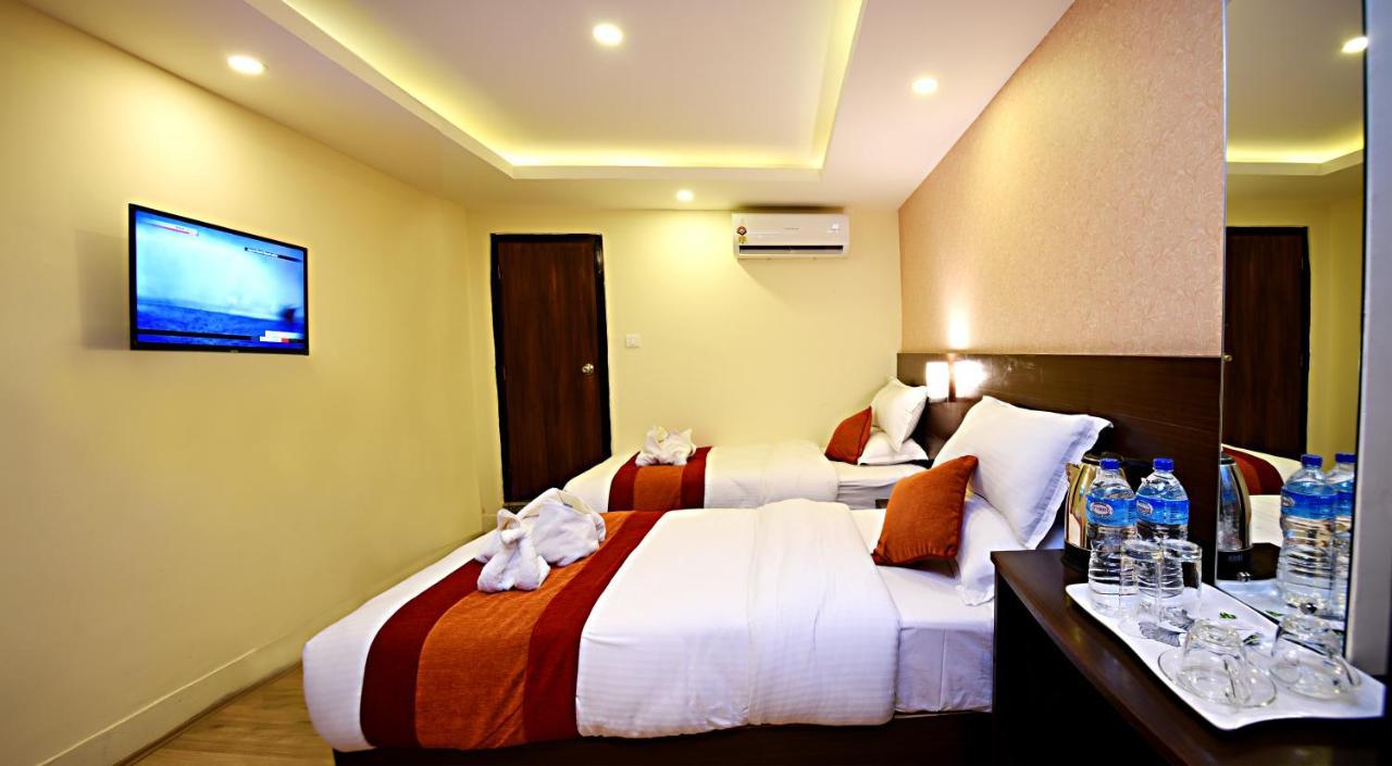 Hotel Sapana Garden Thamel Катманду Екстер'єр фото