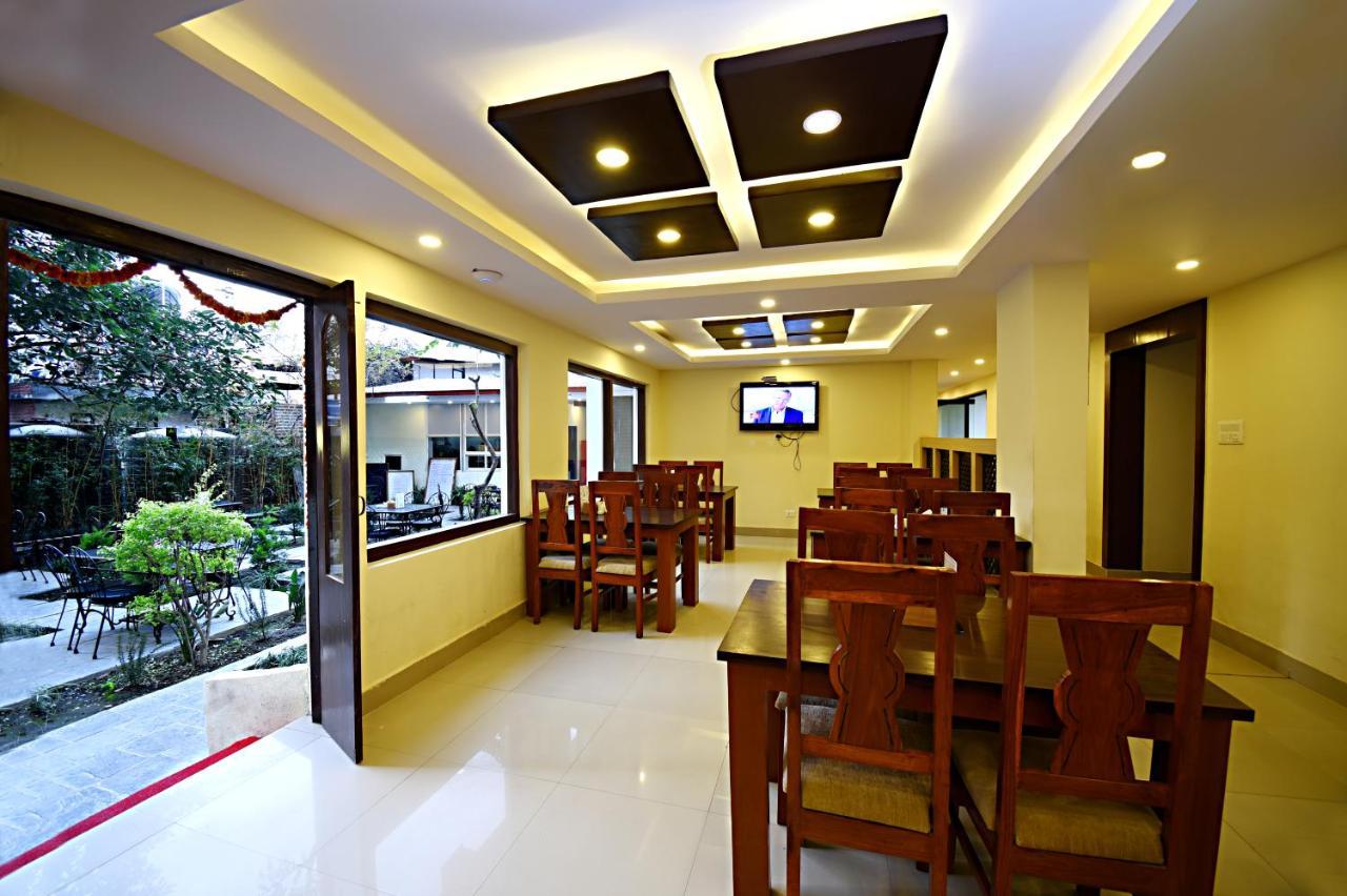 Hotel Sapana Garden Thamel Катманду Екстер'єр фото